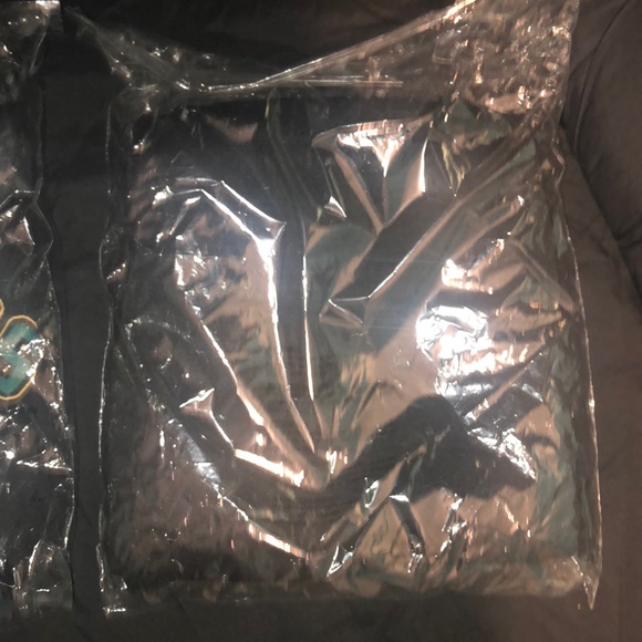 Jogger set - Picture 3 of 3